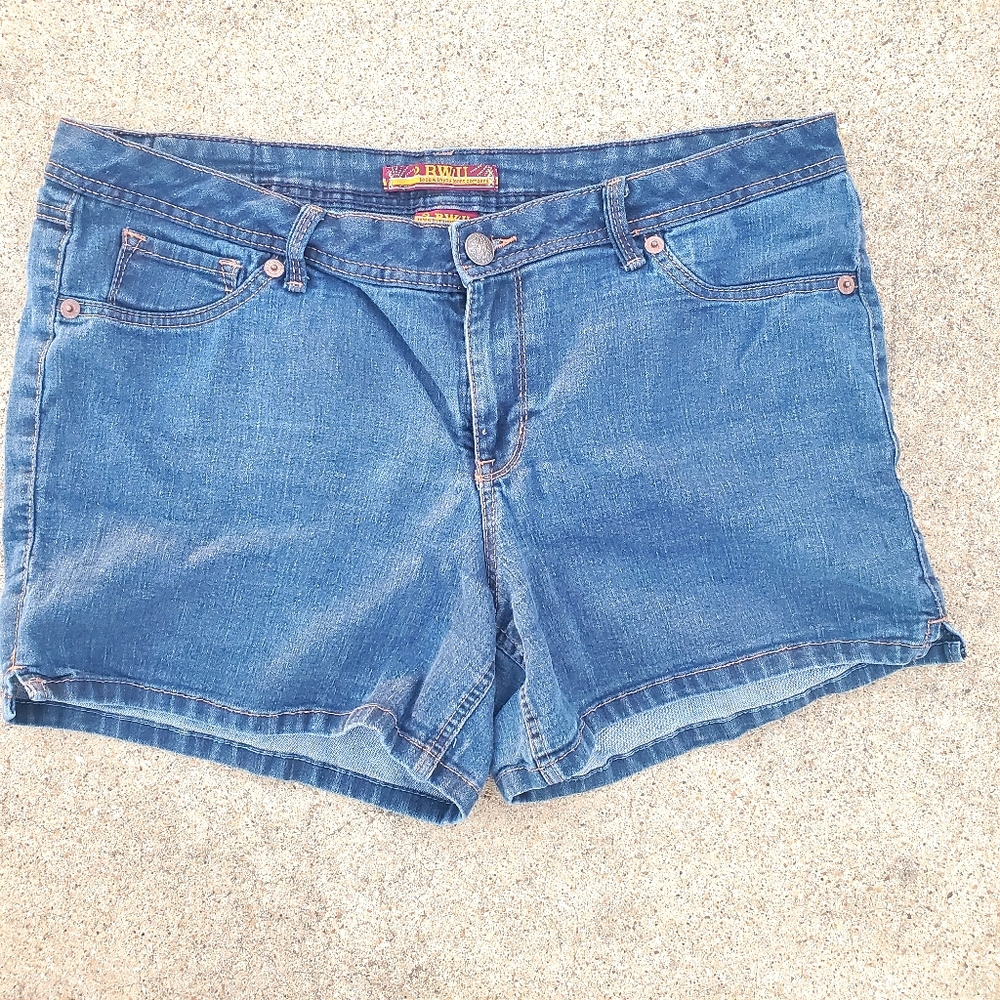 BWU Plus Size Jeans (2) Pair Shorts sz 18